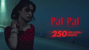 Pal Pal Lyrics In Hindi